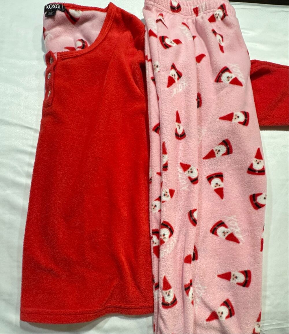 XOXO Kid’s Girl’s Pajama Set Christmas Size Large Santa Claus Red Pink Holidays